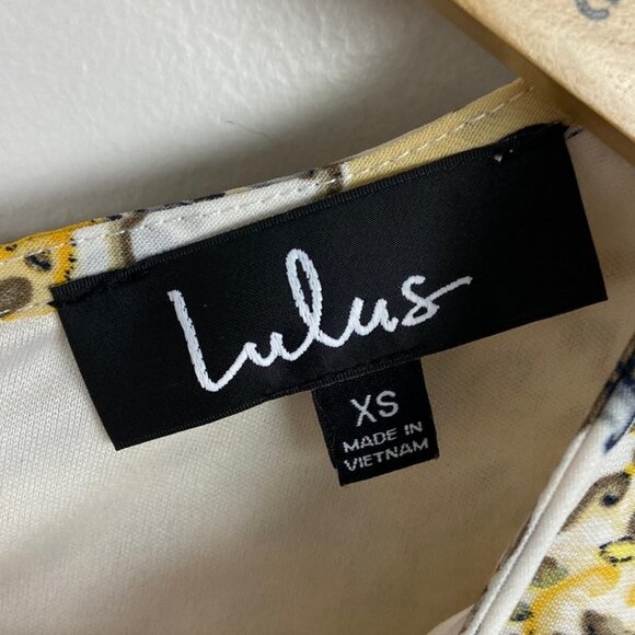 Lulus Dandelion‎ Print Yellow Shift Dress Size XS Short Sleeves Mini Floral Boho - Picture 4 of 12